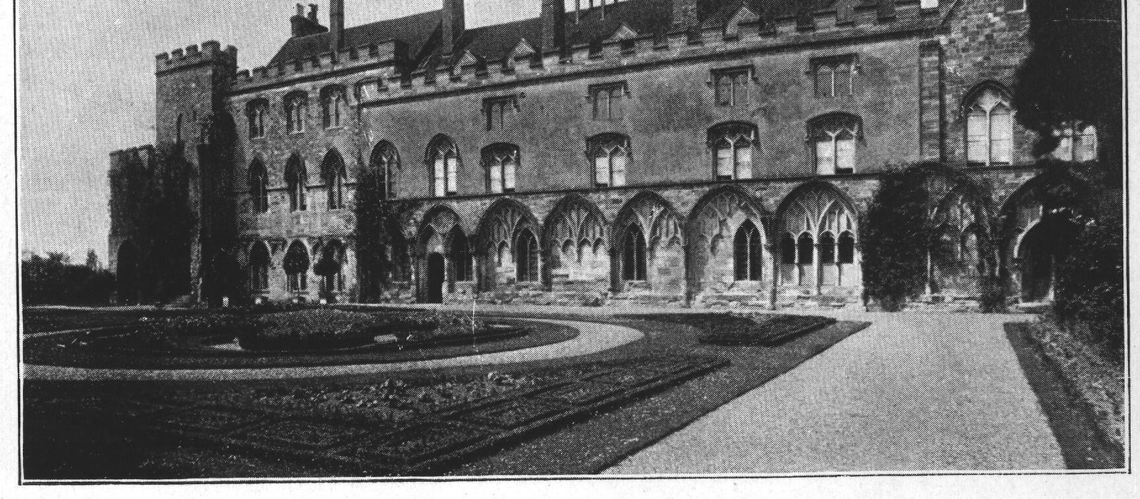 Cloister Court — Battle Abbey