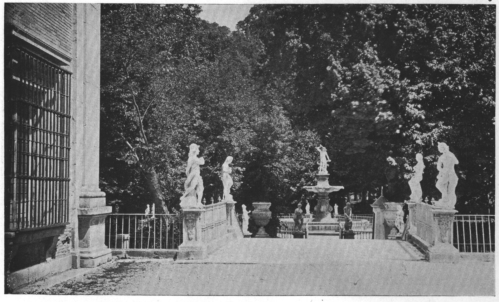 The Descent to the Island Garden — Aranjuez